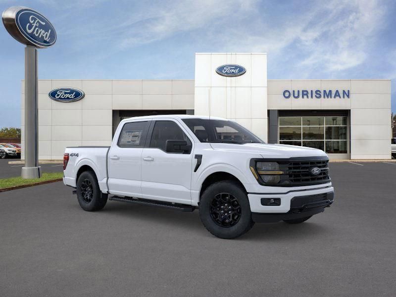 New 2025 Ford F150 XLT w/ Equipment Group 301A Standard