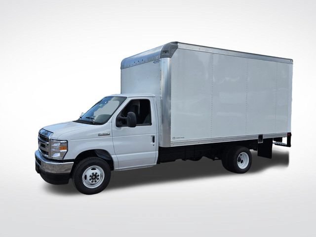 New 2027 Ford E-350 and Econoline 350 Super Duty w/ Power Equipment Group RWD image 5