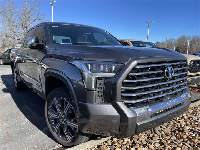 Used 2022 Toyota Tundra Capstone image 5