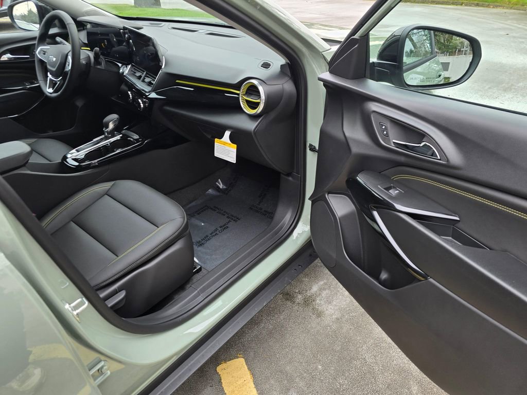 New 2026 Chevrolet Trax ACTIV w/ Driver Confidence Package image 12