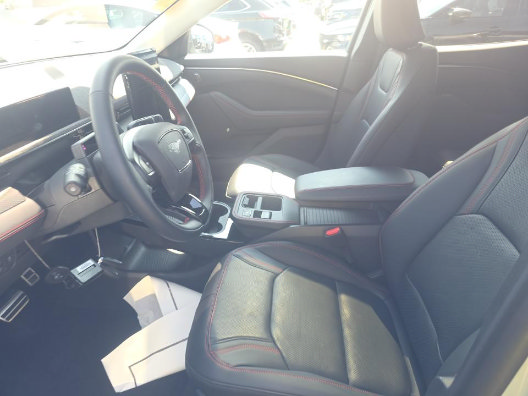 Used 2025 Ford Mustang Mach-E Premium w/ Sport Appearance Package AWD/4WD image 10