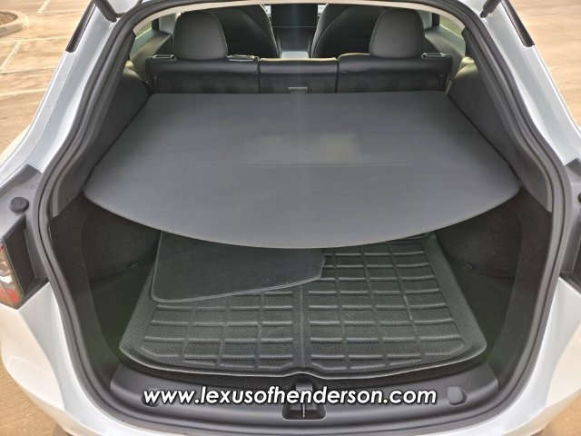 Used 2023 Tesla Model Y Performance AWD/4WD image 15