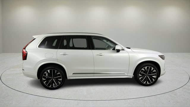 New 2026 Volvo XC90 B6 Ultra w/ Protection Package AWD/4WD image 3