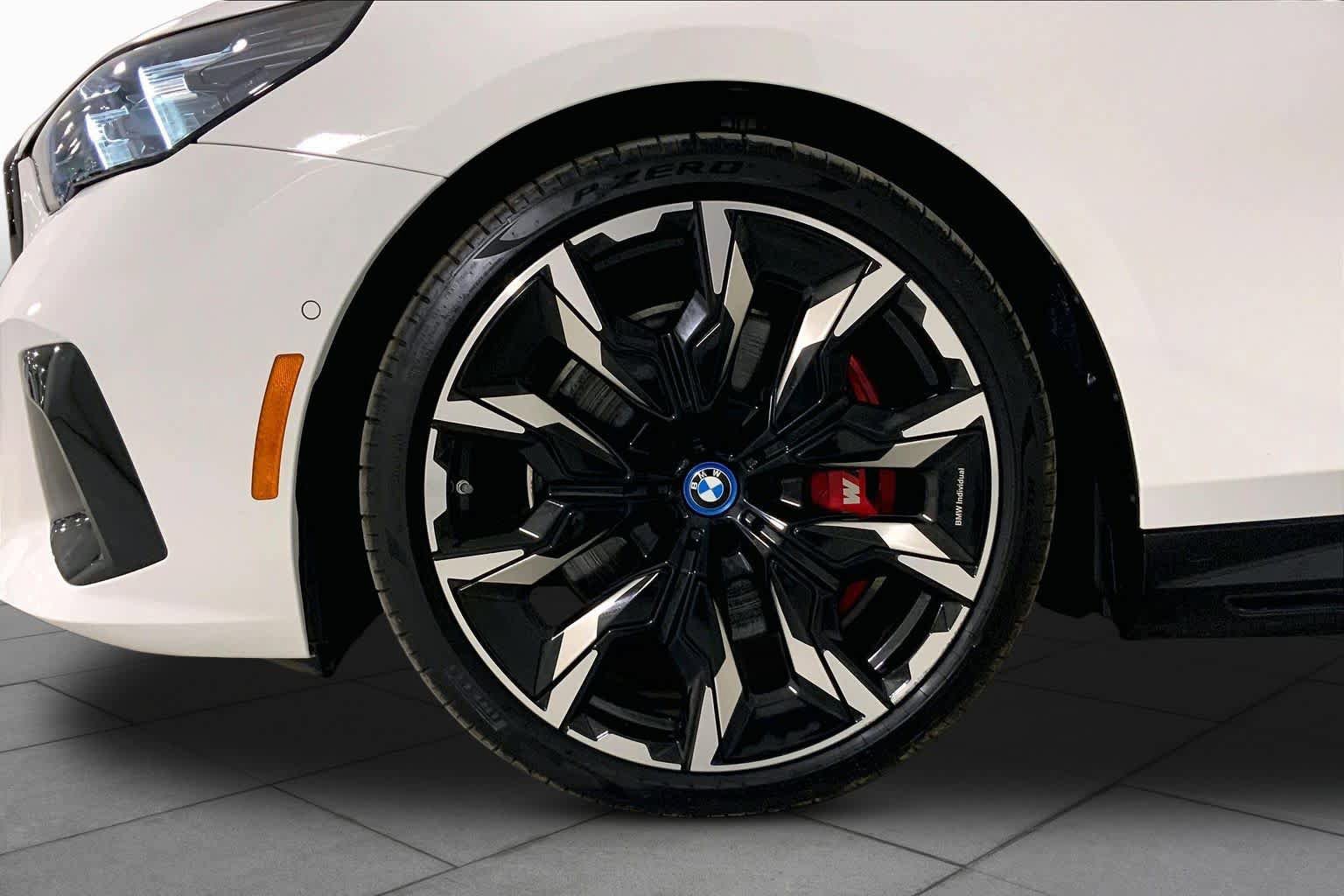 Certified 2024 BMW i5 M60 w/ Premium Package AWD/4WD image 10