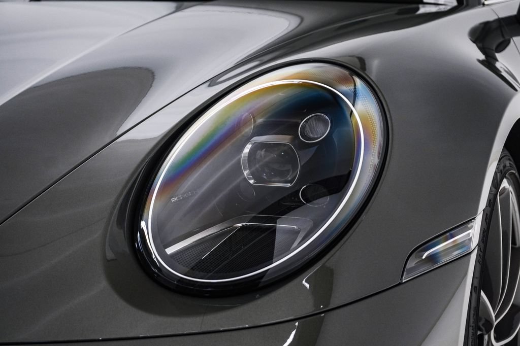 Certified 2020 Porsche 911 Carrera S RWD image 7
