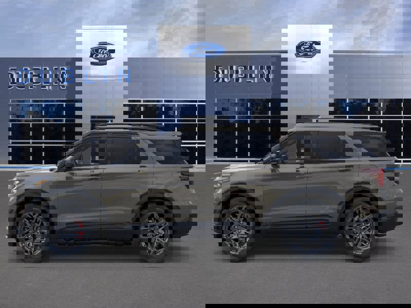 New 2026 Ford Explorer ST image 36