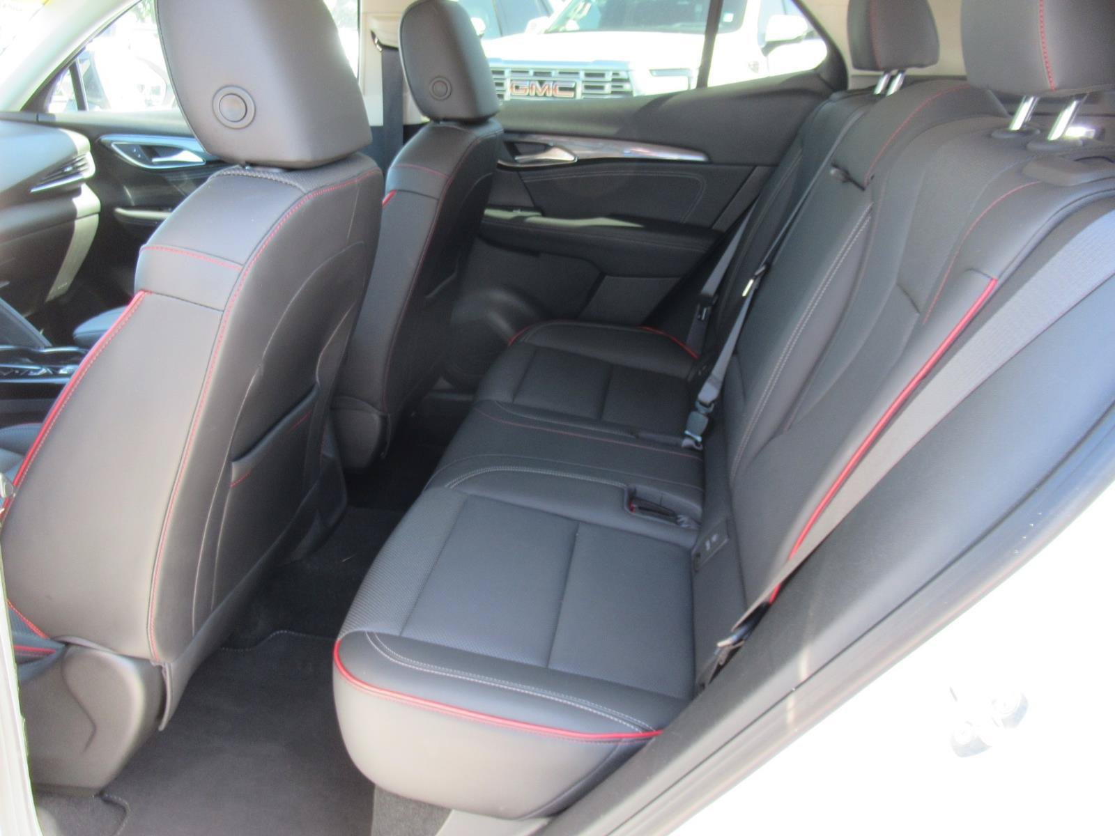 Used 2023 Buick Envision Essence w/ Sport Touring Package AWD/4WD image 38