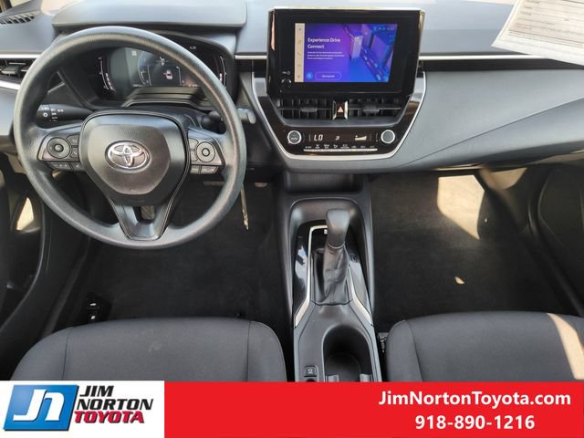 Used 2026 Toyota Corolla LE FWD image 25