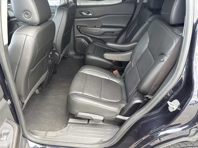 Used 2021 GMC Acadia SLT w/ Premium Package FWD image 15