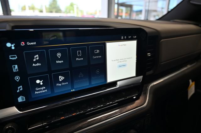 New 2026 Chevrolet Silverado 1500 LTZ w/ LTZ Premium Package AWD/4WD image 18