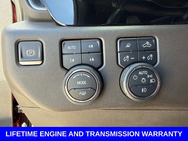 Used 2023 Chevrolet Silverado 1500 LTZ AWD/4WD image 32