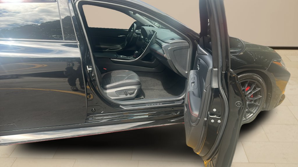 Used 2021 Toyota Avalon TRD FWD image 13