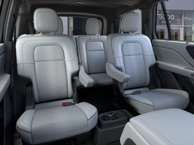 New 2026 Lincoln Aviator Black Label AWD/4WD image 11