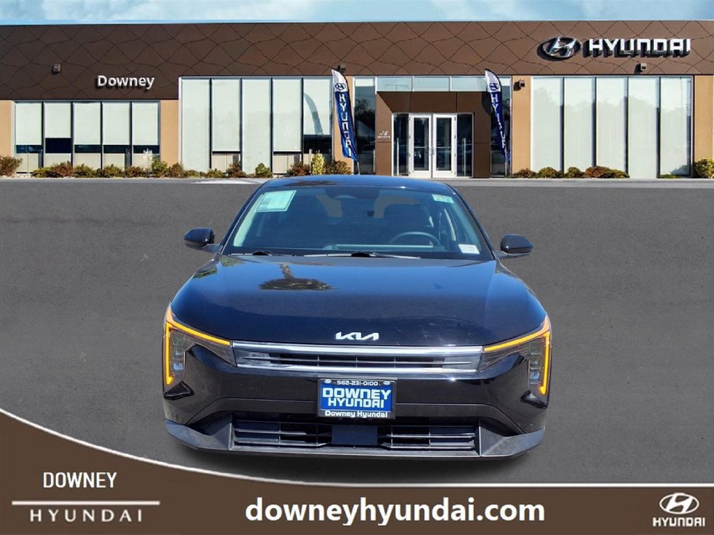 Used 2025 Kia K4 FWD image 2