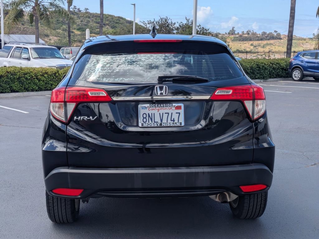 Used 2019 Honda HR-V LX image 8