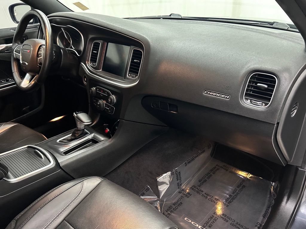 Used 2016 Dodge Charger SXT w/ AWD Plus Group image 18
