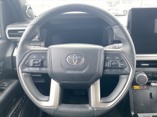 Certified 2025 Toyota 4Runner TRD Off-Road Premium image 14