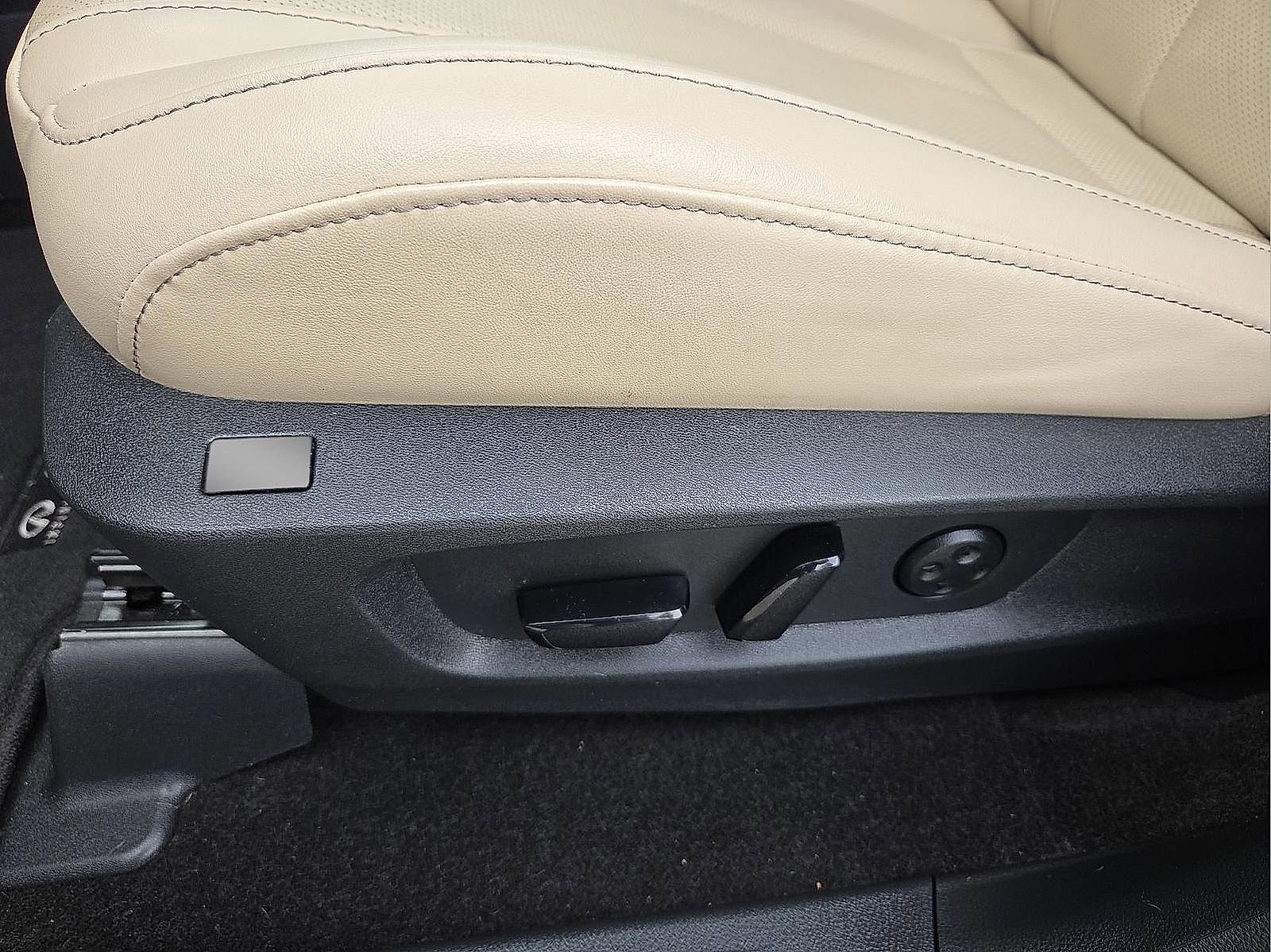 Used 2025 INFINITI QX60 Sensory w/ Vision Package AWD/4WD image 15