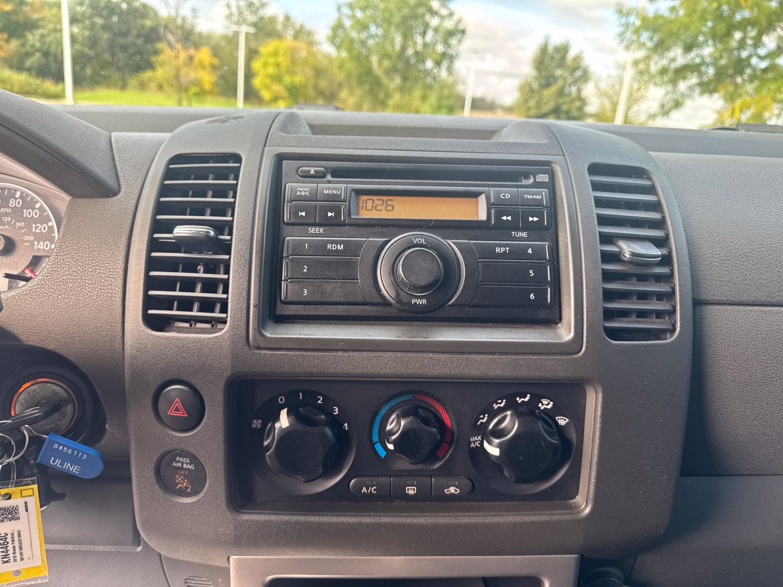 Used 2010 Nissan Pathfinder S AWD/4WD image 18