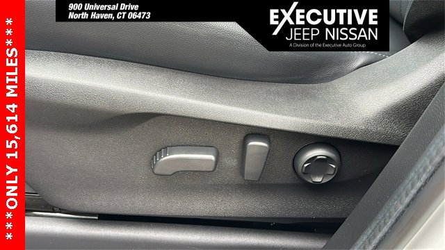 Used 2023 Subaru Ascent Touring image 11