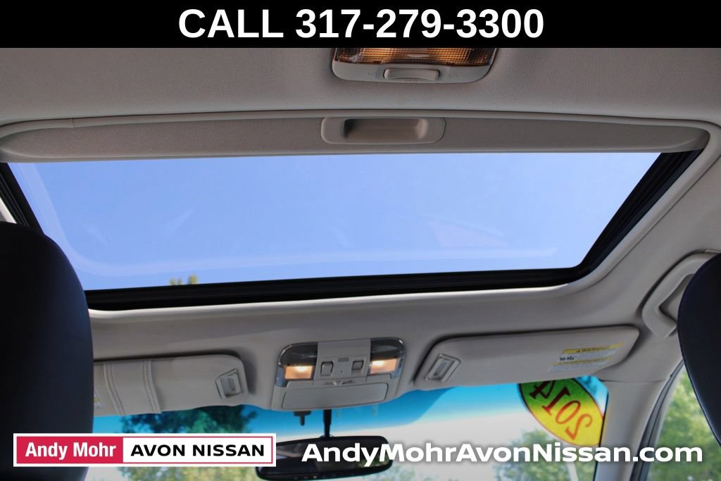 Used 2014 Subaru Outback 3.6R Limited w/ Moonroof Package AWD/4WD image 26