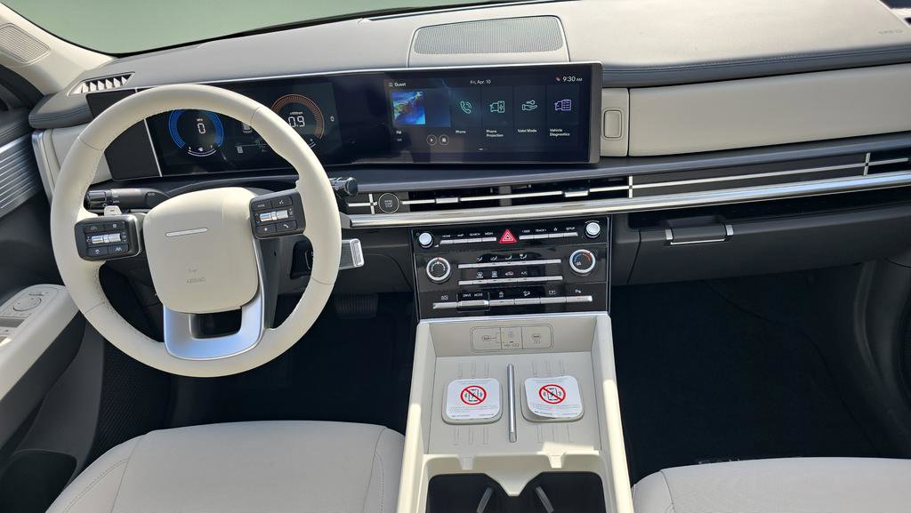 New 2026 Hyundai Santa Fe SE FWD image 18