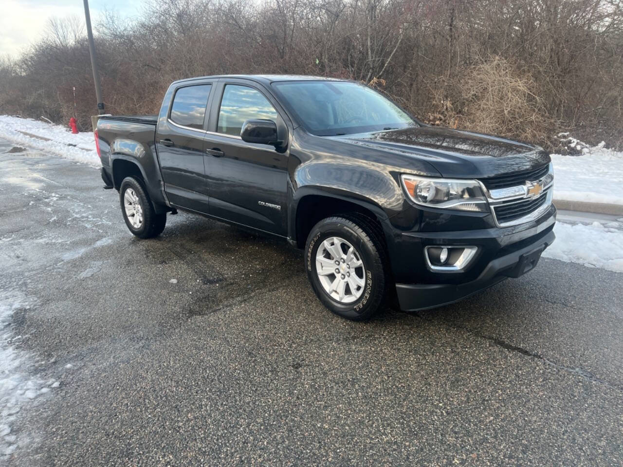 Used 2016 Chevrolet Colorado LT w/ LT Convenience Package image 4