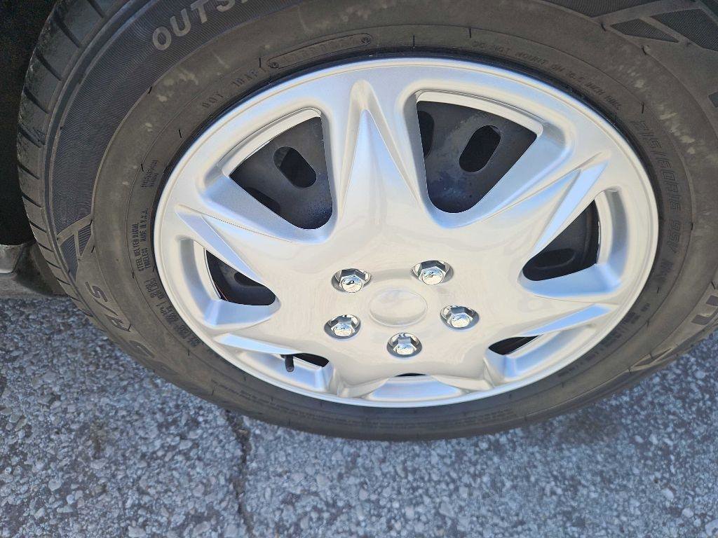 Used 2003 Mercury Sable GS image 34