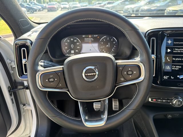 Used 2021 Volvo XC40 T5 R-Design w/ Advanced Package AWD/4WD image 24