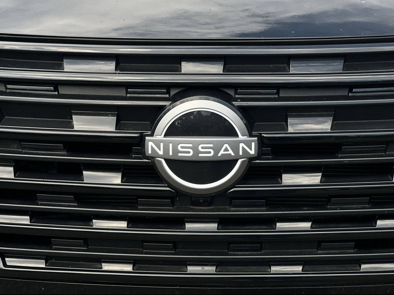 Used 2026 Nissan Rogue SL FWD image 12