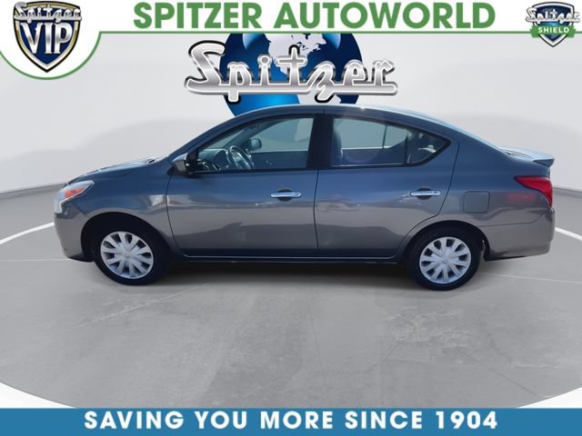 Used 2018 Nissan Versa SV FWD image 6