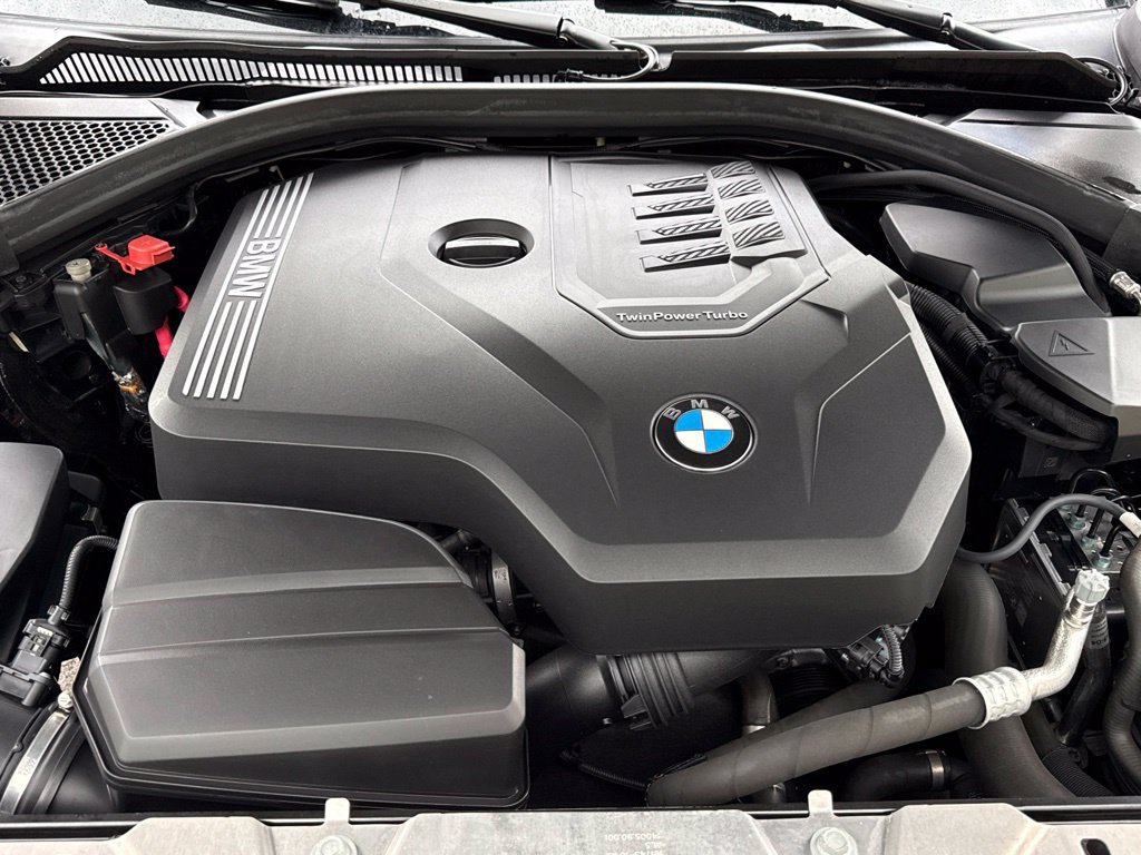 Used 2024 BMW 330i Sedan w/ M Sport Package RWD image 31