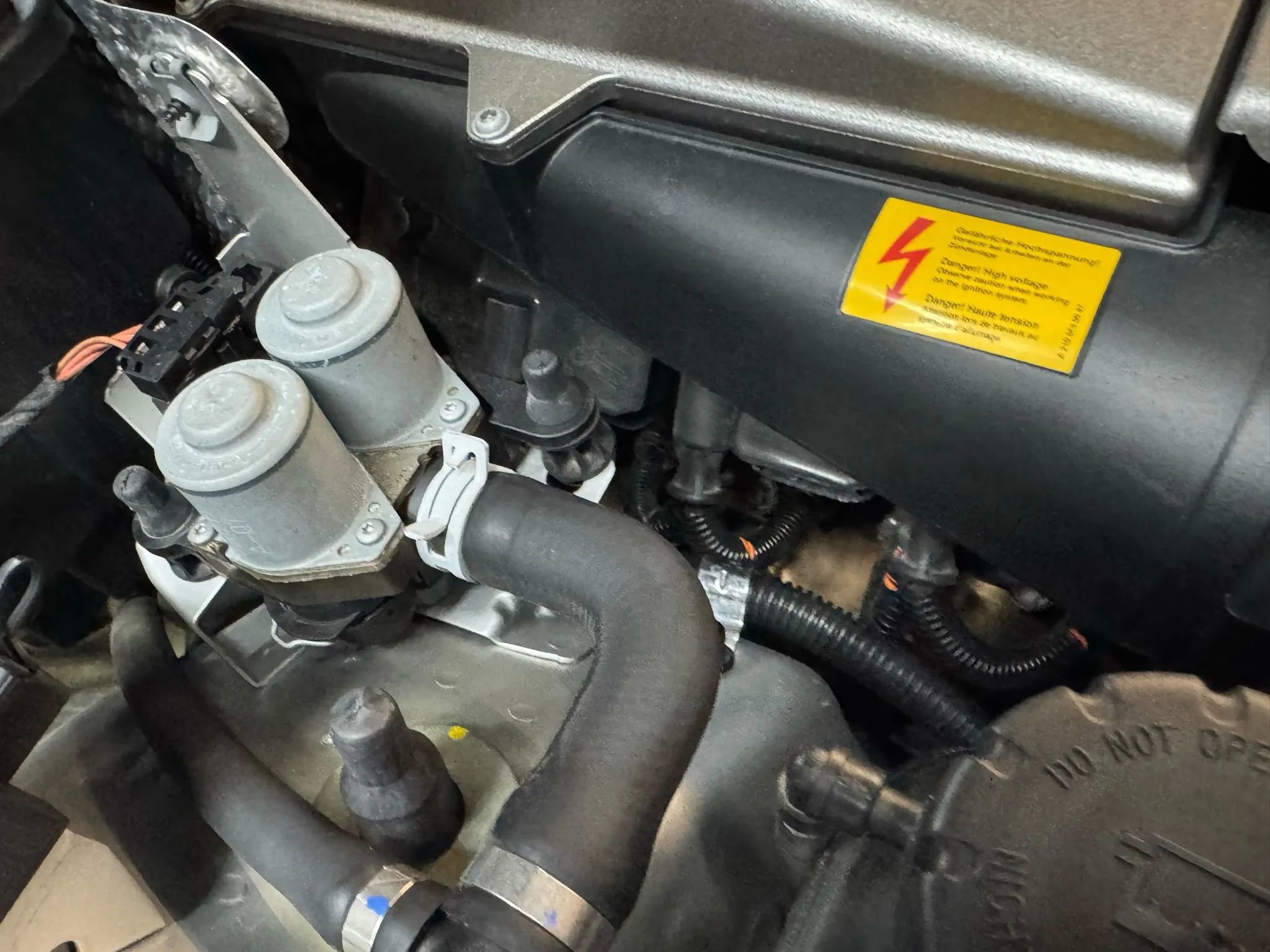 Used 2002 Mercedes-Benz SLK 32 AMG SLK 32 Roadster 2D image 37