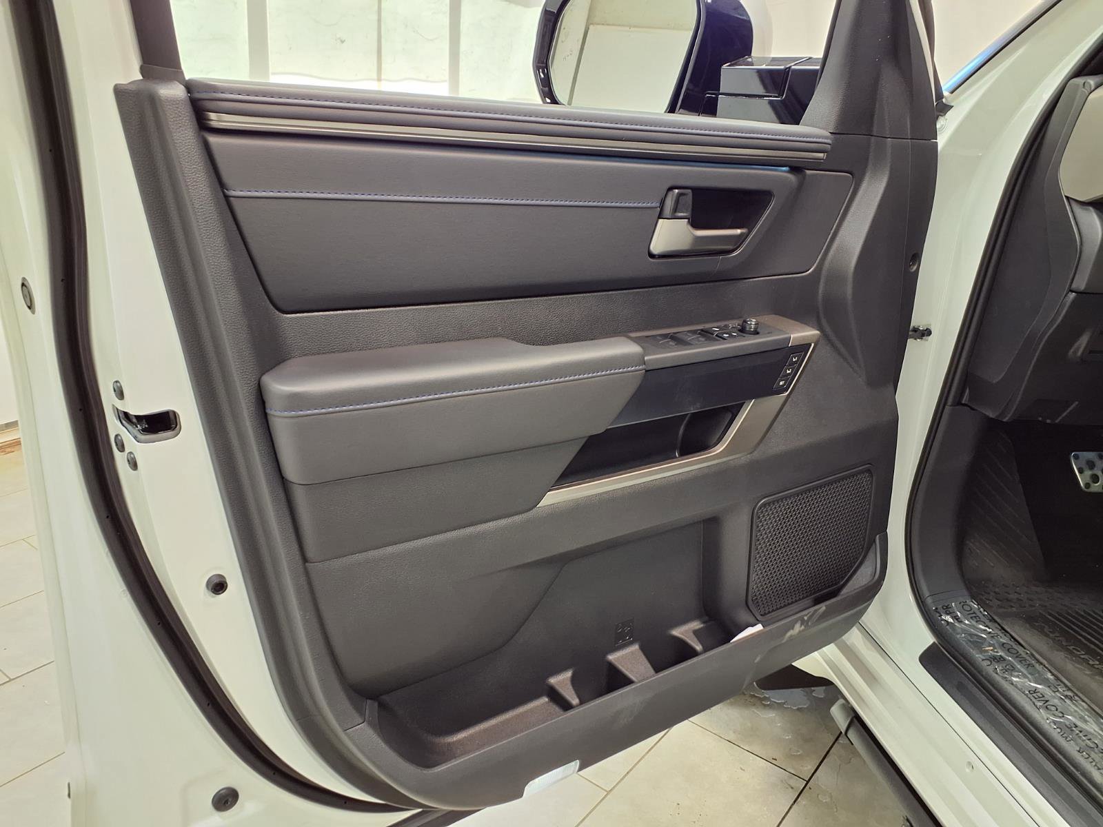 New 2026 Toyota Tundra Platinum AWD/4WD image 27