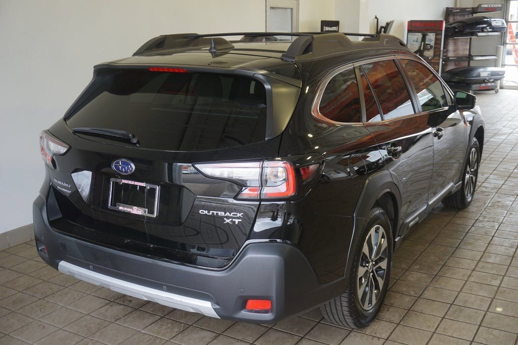 Used 2023 Subaru Outback Limited XT image 18