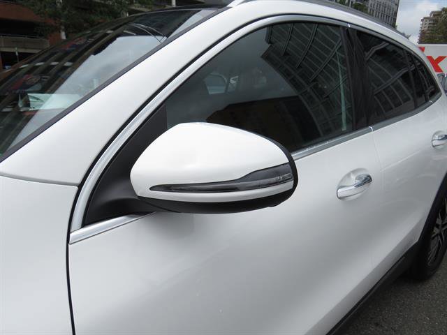 Used 2025 Mercedes-Benz GLA 250 4MATIC image 26