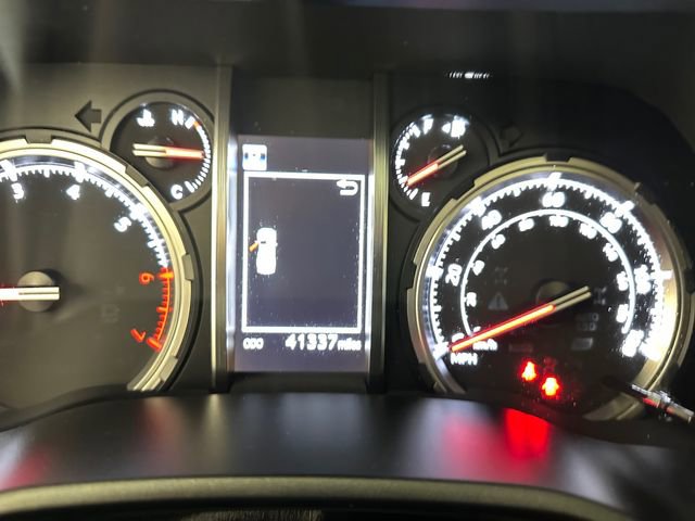 Used 2021 Toyota 4Runner TRD Off-Road Premium w/ Moonroof Package image 31