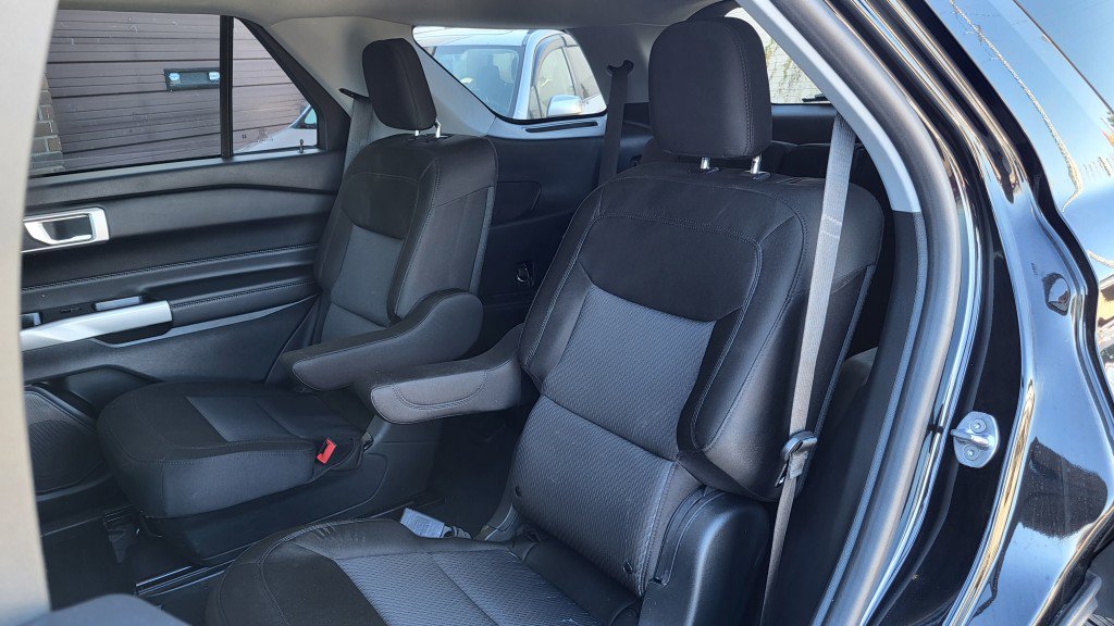 Used 2022 Ford Explorer XLT image 22