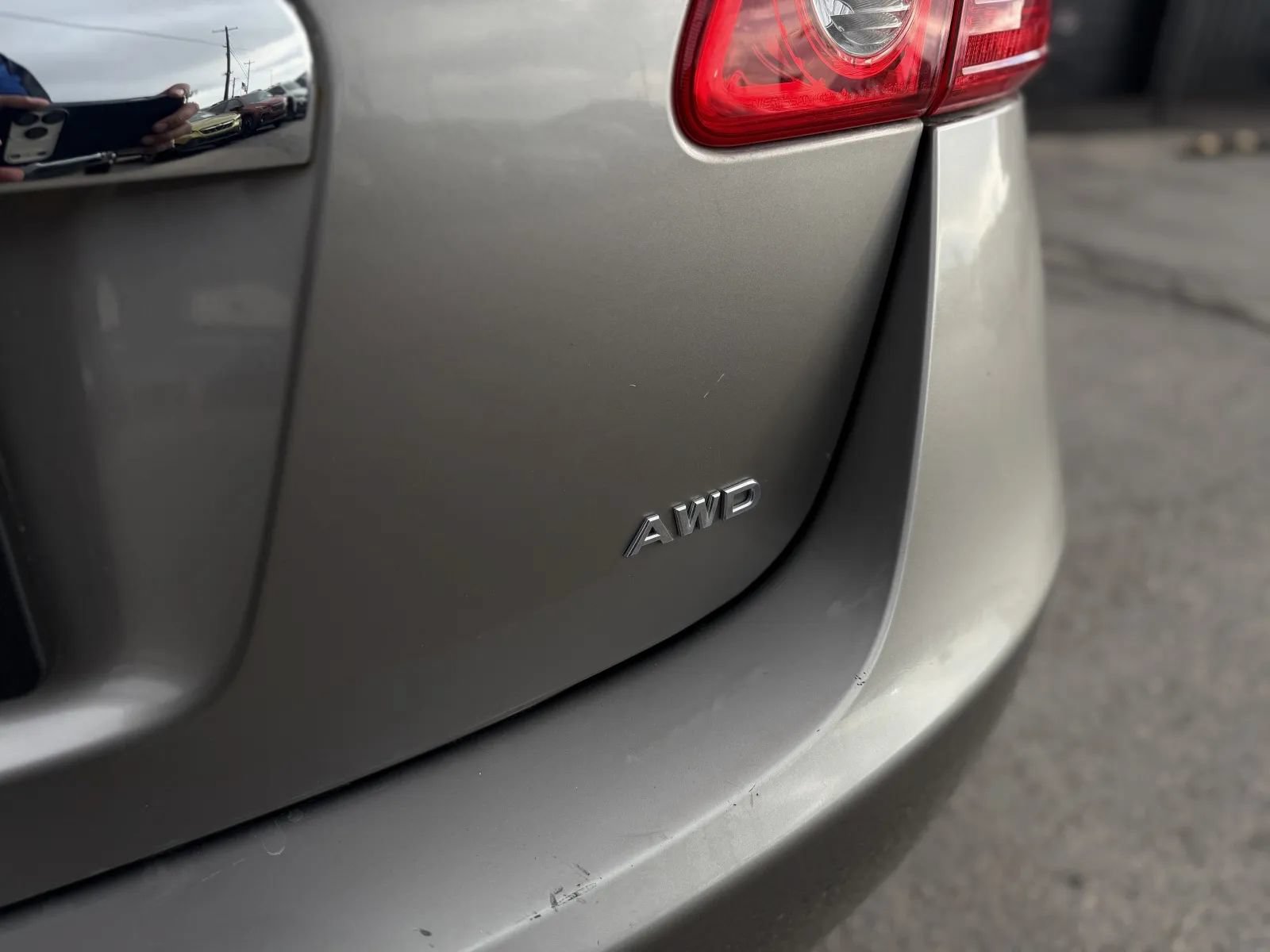 Used 2011 Nissan Rogue S AWD/4WD image 32