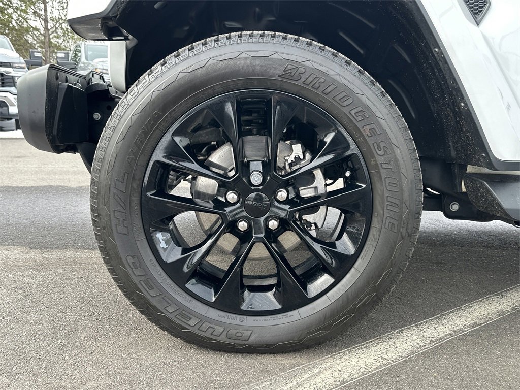 Used 2021 Jeep Wrangler Unlimited Sahara 4xe w/ Cold Weather Group image 13