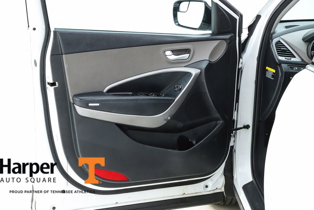 Used 2016 Hyundai Santa Fe Sport FWD image 18