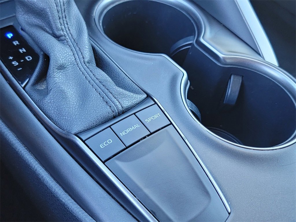 Used 2023 Toyota Camry SE image 28