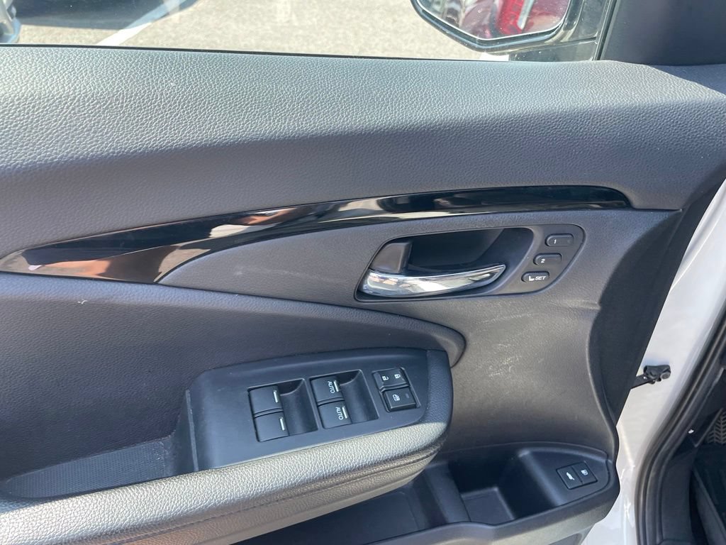 Used 2019 Honda Pilot Elite image 11