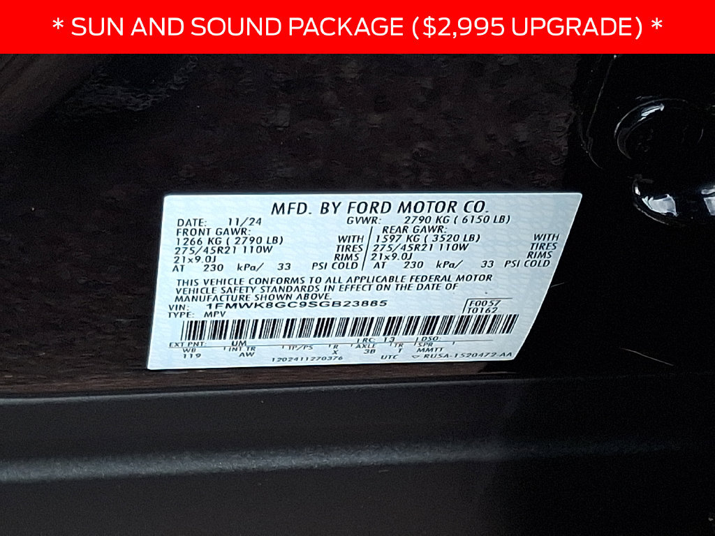 Used 2025 Ford Explorer ST w/ Sun And Sound Package AWD/4WD image 28