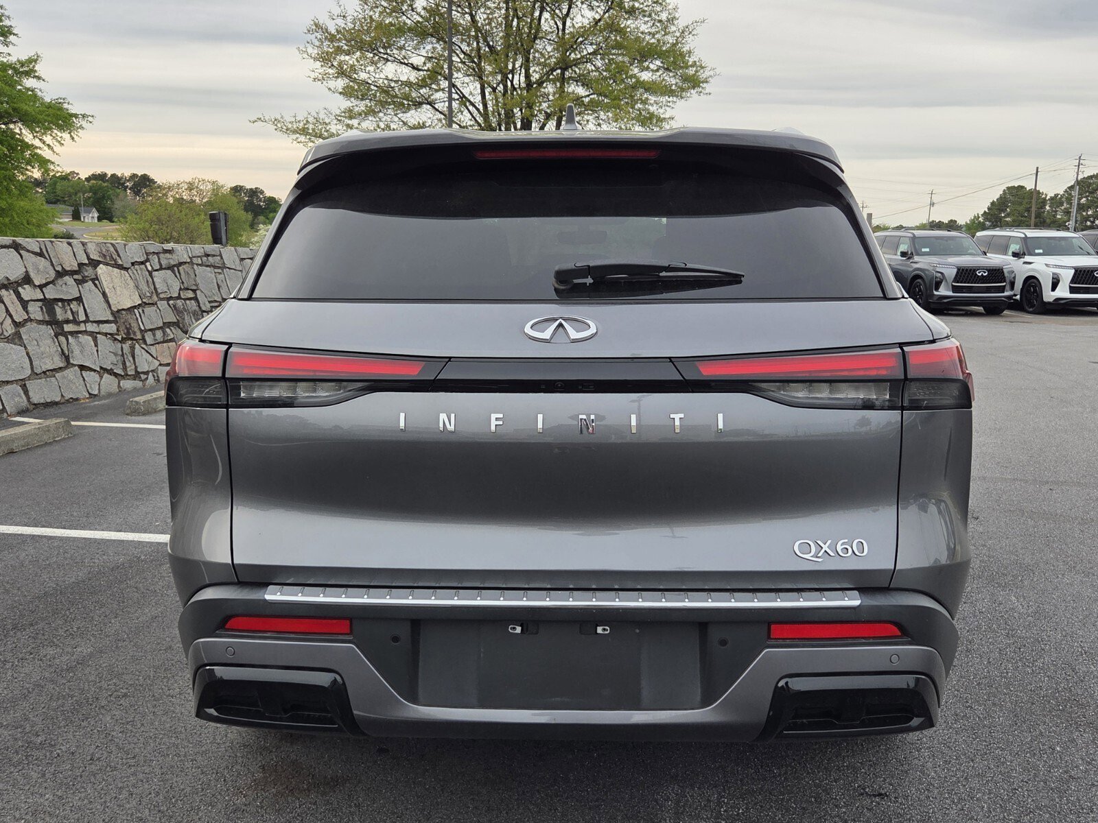 Used 2023 INFINITI QX60 Luxe w/ Cargo Package image 7