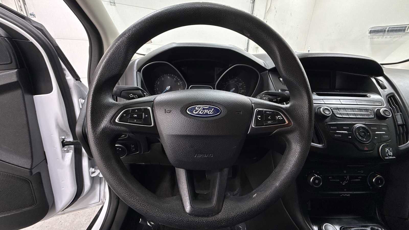 Used 2017 Ford Focus S image 16