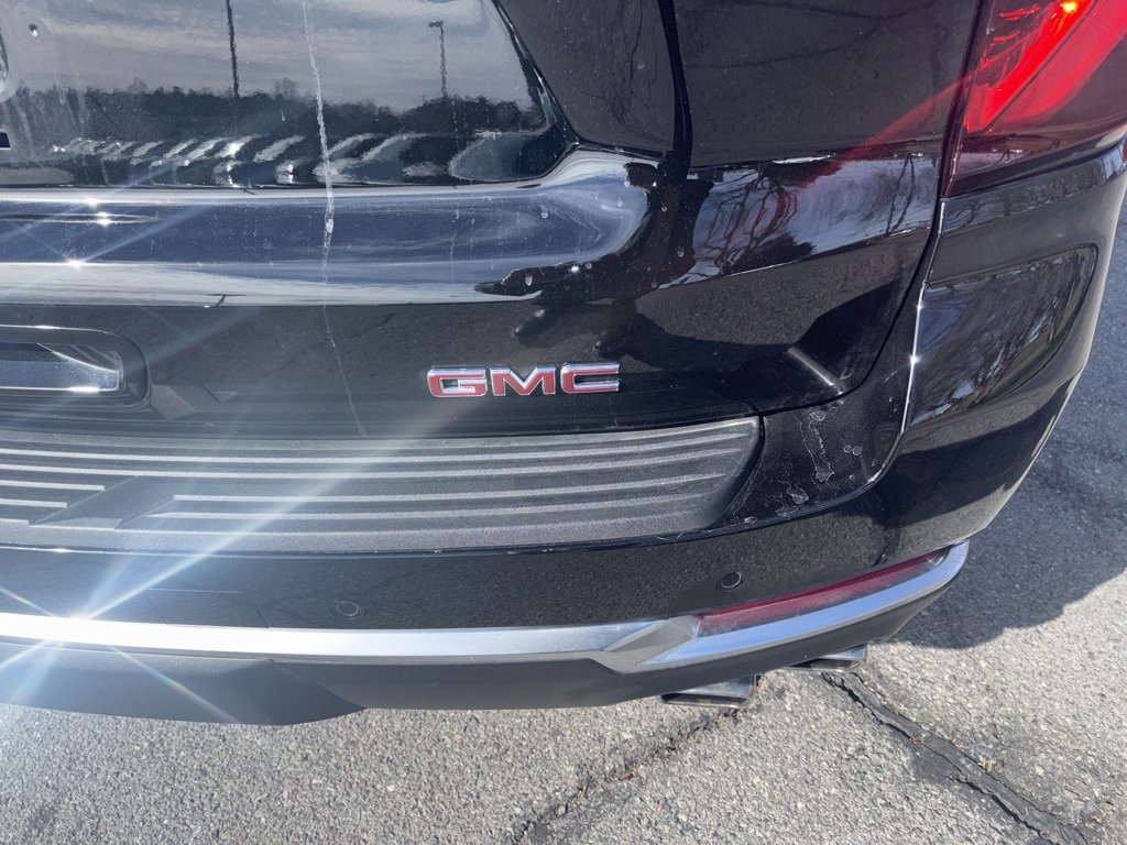 New 2025 GMC Yukon XL Denali w/ Sun & Power Step Package image 8