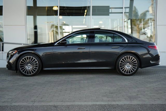 New 2026 Mercedes-Benz E 450 4MATIC Sedan image 5