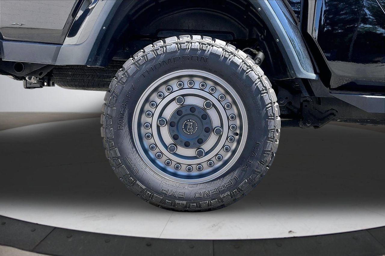 Used 2023 Jeep Gladiator Overland AWD/4WD image 36