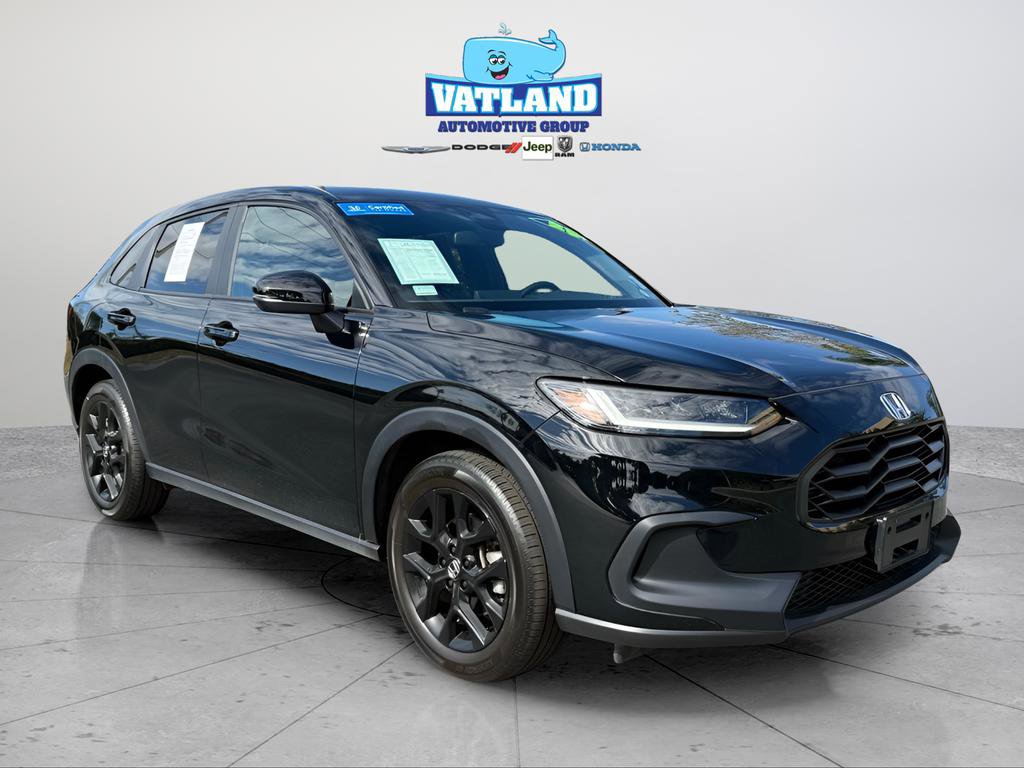 Certified 2025 Honda HR-V Sport image 7